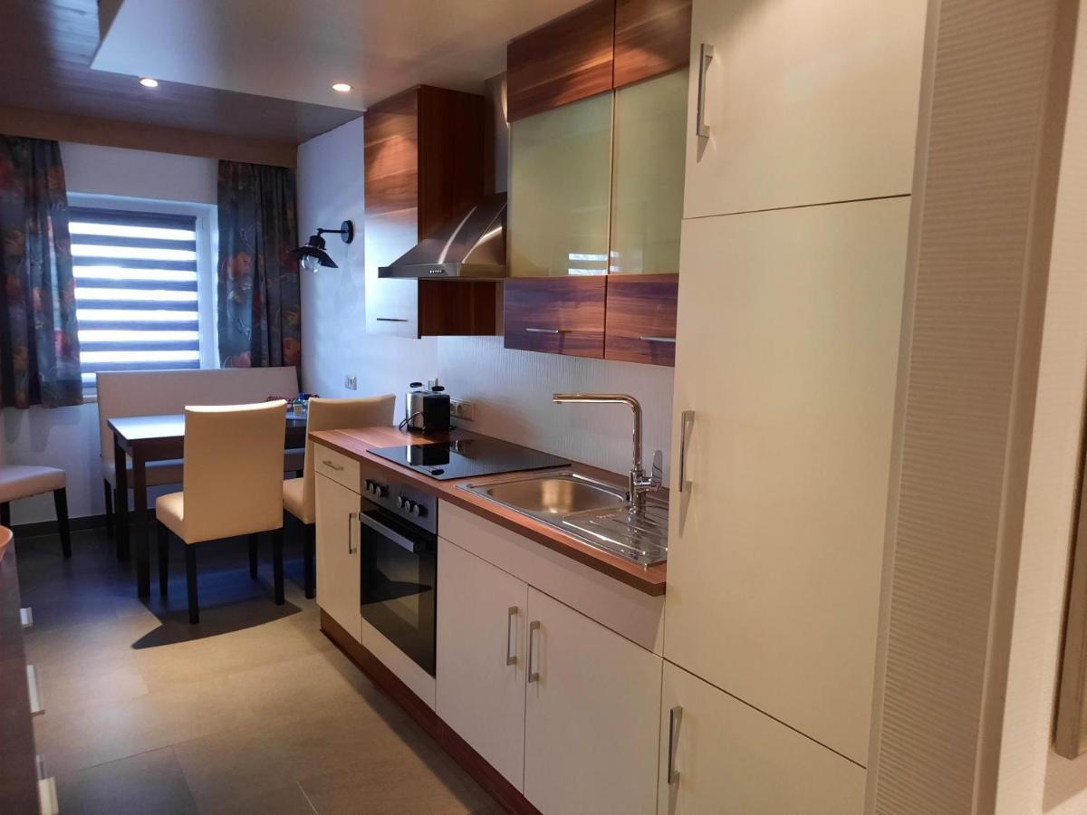 Gasthof Erzherzog Rainer - Zimmer Und Ferienwohnung Kössen Chambre photo