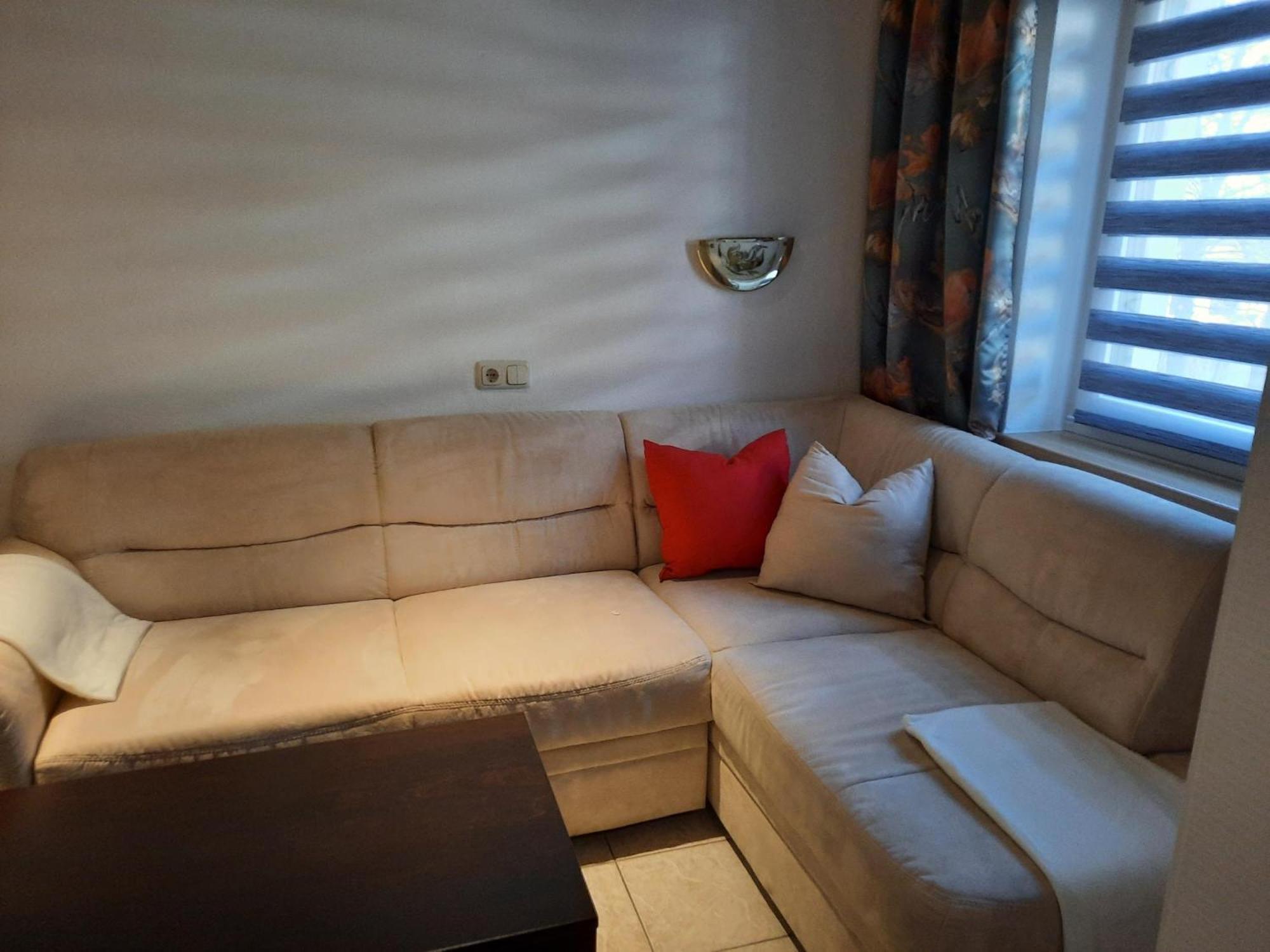Gasthof Erzherzog Rainer - Zimmer Und Ferienwohnung Kössen Chambre photo