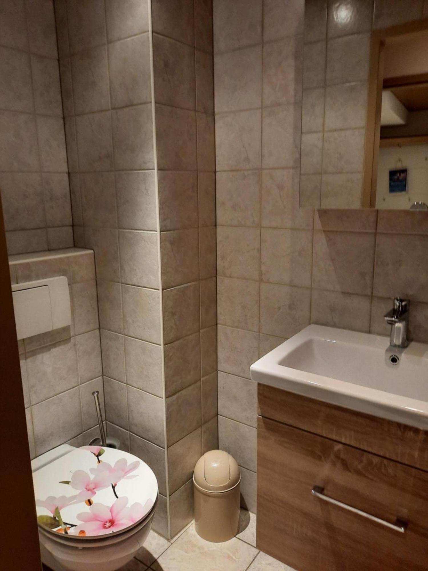 Gasthof Erzherzog Rainer - Zimmer Und Ferienwohnung Kössen Chambre photo